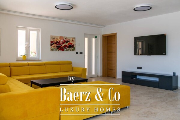 photo 25 Barban, two beautiful houses, with a large pool on a spacious plot of land