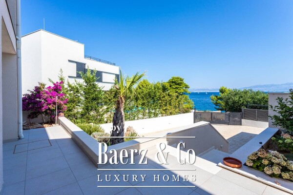 photo 5 Šolta, Stomorska, villa with a pool, net floor area 260 m²