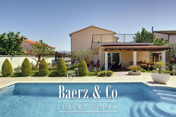photo 1 Modern villa with pool and fitness area in a prestigious Medulin location