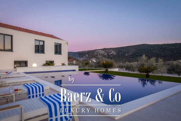 photo 6 Marina, an exceptional property near the sea