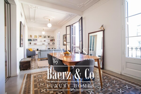 photo 5 Barcelona, Born