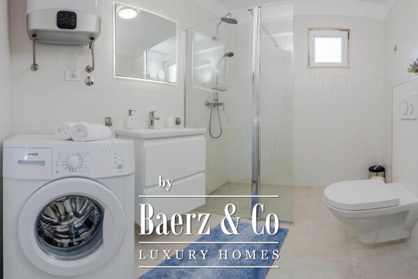 photo 11 Brač, Donji Humac, three charming buildings with a swimming pool on a plot of 1780 m²