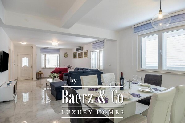 photo 14 Brač, Donji Humac, three charming buildings with a swimming pool on a plot of 1780 m²