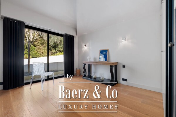 photo 31 Magnificent Californian Villa Offering  Breathtaking View