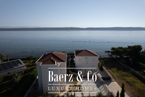 photo 36 Pašman Island, Dobropoljana, classic stone villa in the first row to the sea