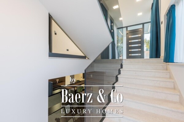 photo 54 Medulin, immaculate luxury villa NKP 400 m2 with pool, 300 m from the beach