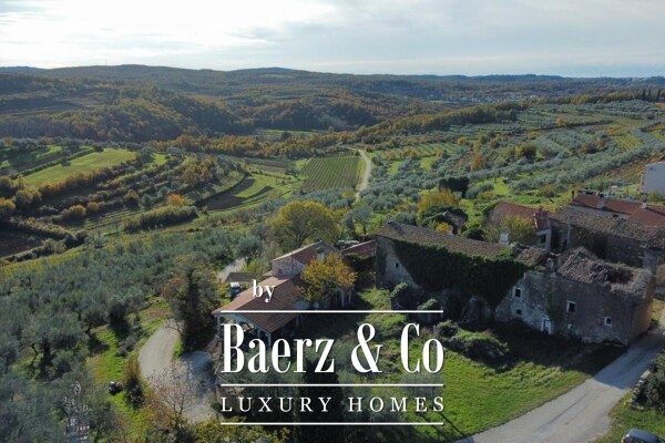 photo 11 Istria, Momjan, autochthonous Istrian station for renovation