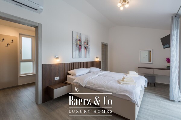 photo 11 Istria, Svetvinčenat - modern detached house 155 m² with heated pool 32 m²