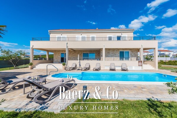 photo 3 Sukošan, Debeljak, beautiful villa with swimming pool in a quiet location