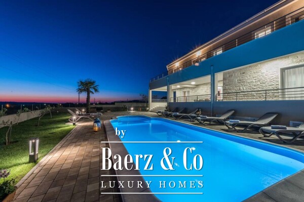 photo 8 Sukošan, Debeljak, beautiful villa with swimming pool in a quiet location