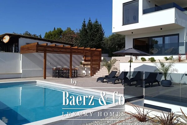 photo 4 Medulin, Pomer - beautiful villa with wellness 195 m² with sea view - 150 m from the sea