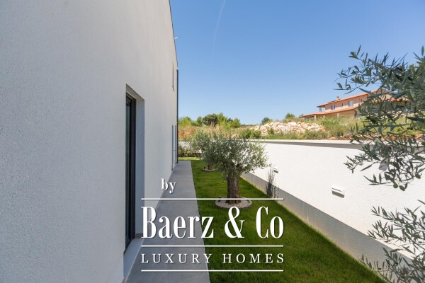 photo 37 Medulin, Istria: Luxury Modern Villa, 200 m² Near Sea and Beaches