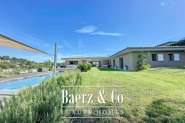 photo 2 beautiful contemporary property with open views