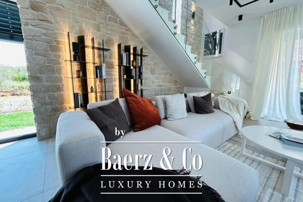 photo 2 Istria, Poreč - Gedići, beautiful modern stone villa 165 m² with swimming pool