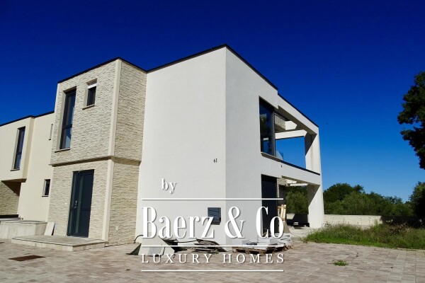 photo 14 Krk, Malinska, NEW BUILD with two separate apartments of 130 m² each, with a 300 m² garden.