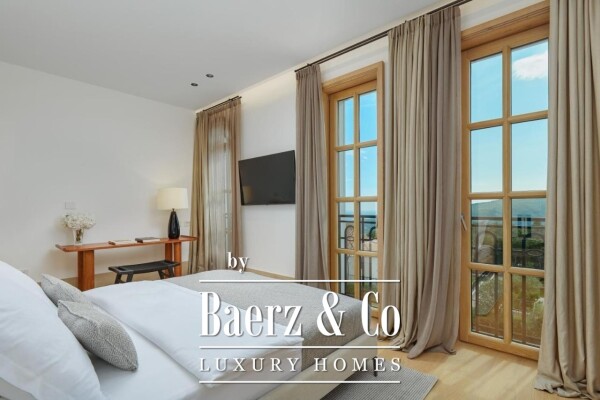 photo 11 Villa Complex in Budva with 3 pools, sauna, gym and gardens