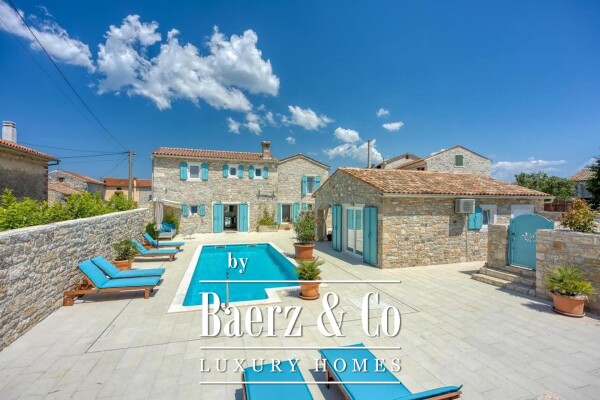 photo 3 Istria, Selina - Authentic Renovated 260 m² Stone Villa with a Pool