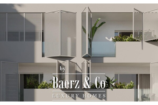 photo 1 Split, Meje, spacious apartment with terrace and sea view