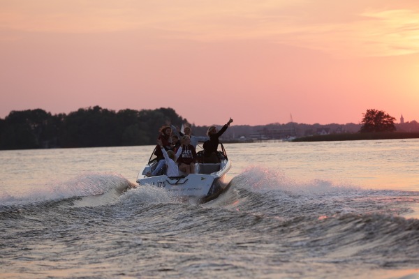 photo 45 Nieuw-Loosdrechtsedijk 227