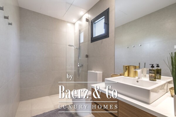 photo 13 Villa - Marbella East - Ref: 8617