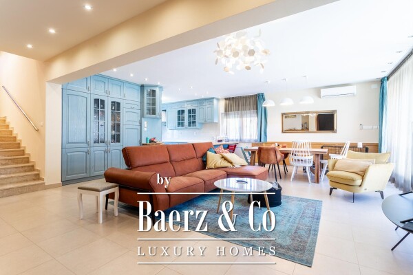 photo 1 Vodice, beautiful and spacious house 234.15 m² with additional building land