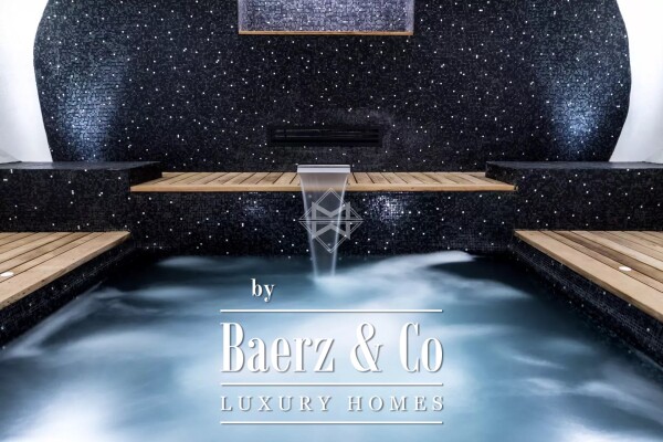 photo 19 Superb house in the center of Saint-Tropez