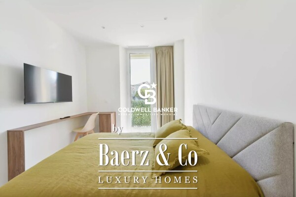 photo 10 Cannes Pointe Croisette - Renovated and furnished bourgeois apartment with balcony