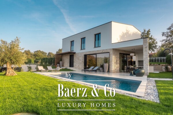 photo 1 Istra, Poreč - top luxury villa with pool 225 m²