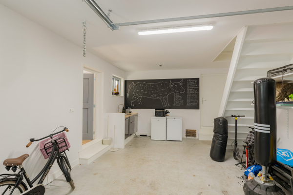 photo 38 Heereweg 304