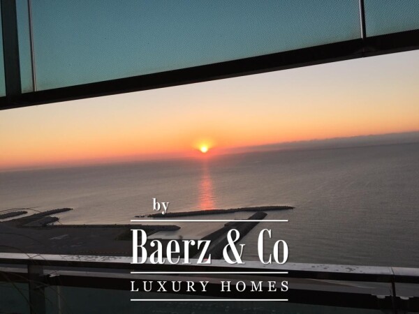 photo 1 For Sale: Prestigious Seafront Apartment with Exceptional Terrace   Barcelona