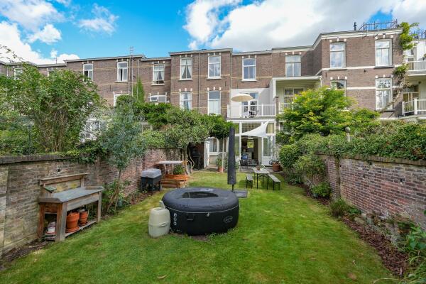 photo 59 Graadt van Roggenstraat 14