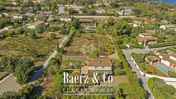 photo 6 Saint-Tropez - Property to renovate