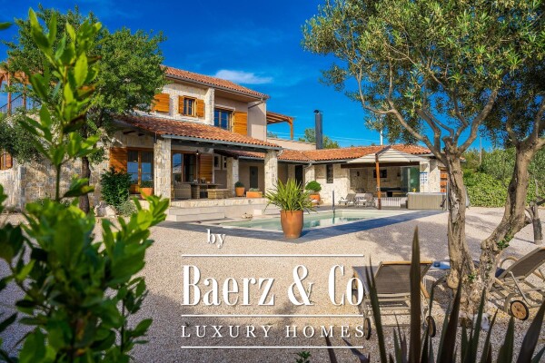 photo 5 Šibenik, Martinska, beautiful stone villa with a swimming pool, garden and playground