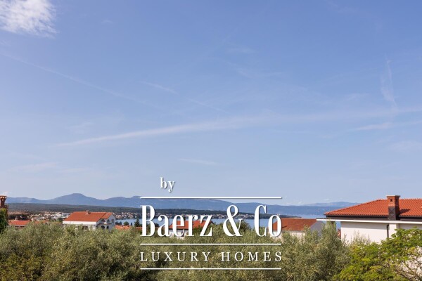 photo 15 Malinska, beautiful villa with 3 residential units, swimming pool, sea view