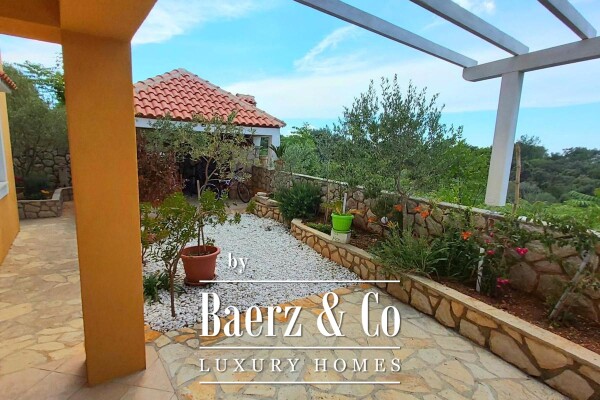 photo 17 Island of Lošinj - house with four apartments, 220 m², in a peaceful location near the sea.