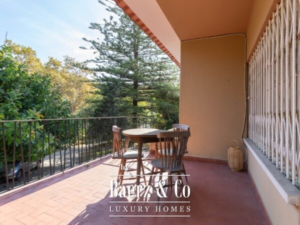 photo 12 8 bedroom villa with garden and swimming pool, in Galamares, Sintra