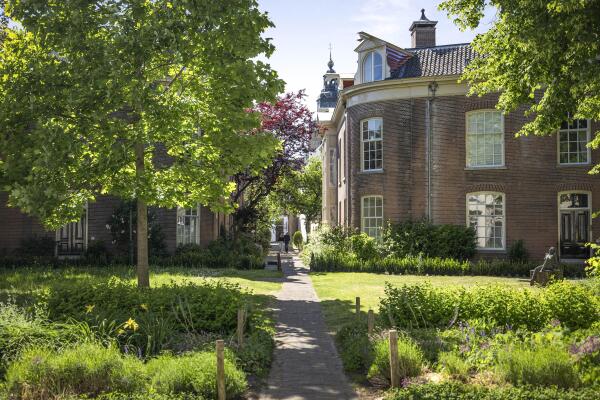 photo 67 Zaadmarkt 93