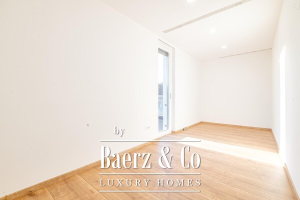 photo 7 Zagreb, Mlinovi, luxurious four-room apartment 152 m² in a duplex house with a garage