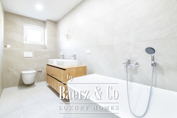 photo 13 Zagreb, Mlinovi, luxurious four-room apartment 152 m² in a duplex house with a garage