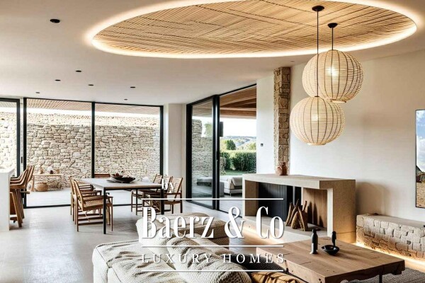 photo 9 Klis, a modern villa with a swimming pool under construction