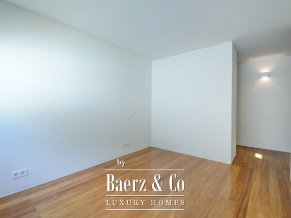 photo 8 Excellent 3-bedroom apartment by the river