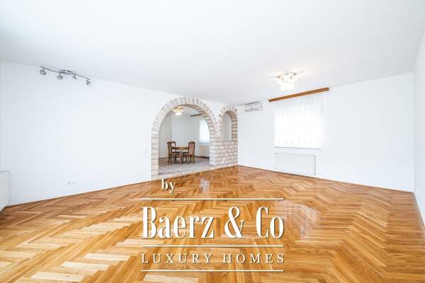 photo 3 Zagreb, Gračani, beautiful three-storey five-bedroom apartment with a garden, 278.66 m²