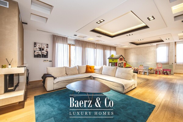 photo 2 Zagreb, Šestine, exclusive family villa 376 m² on a plot of 704 m²