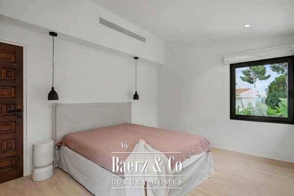 photo 14 Modern family villa in perfect location in Costa d’en Blanes