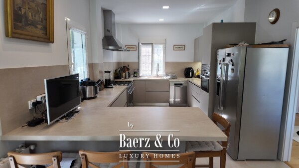 photo 15 Beautiful luxury home in Altea