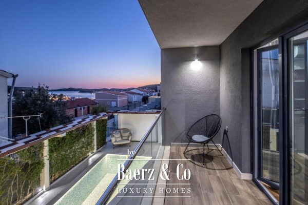 photo 33 Rogoznica, house with a swimming pool and a sea view, 352 m²