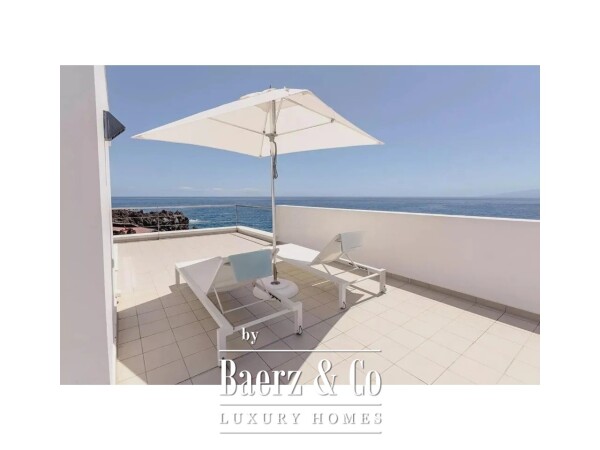 photo 2 Exclusive luxury villa on the seafront in Playa San Juan