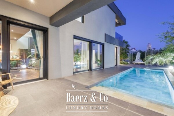 photo 6 Premantura, a unique and elegant villa with a swimming pool on a large landscaped garden