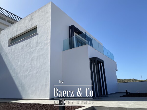 photo 35 High quality new built villa ready to move in Costa Adeje