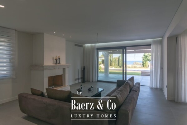 photo 22 Seafront Elegance in Porto Heli - Petrothalassa